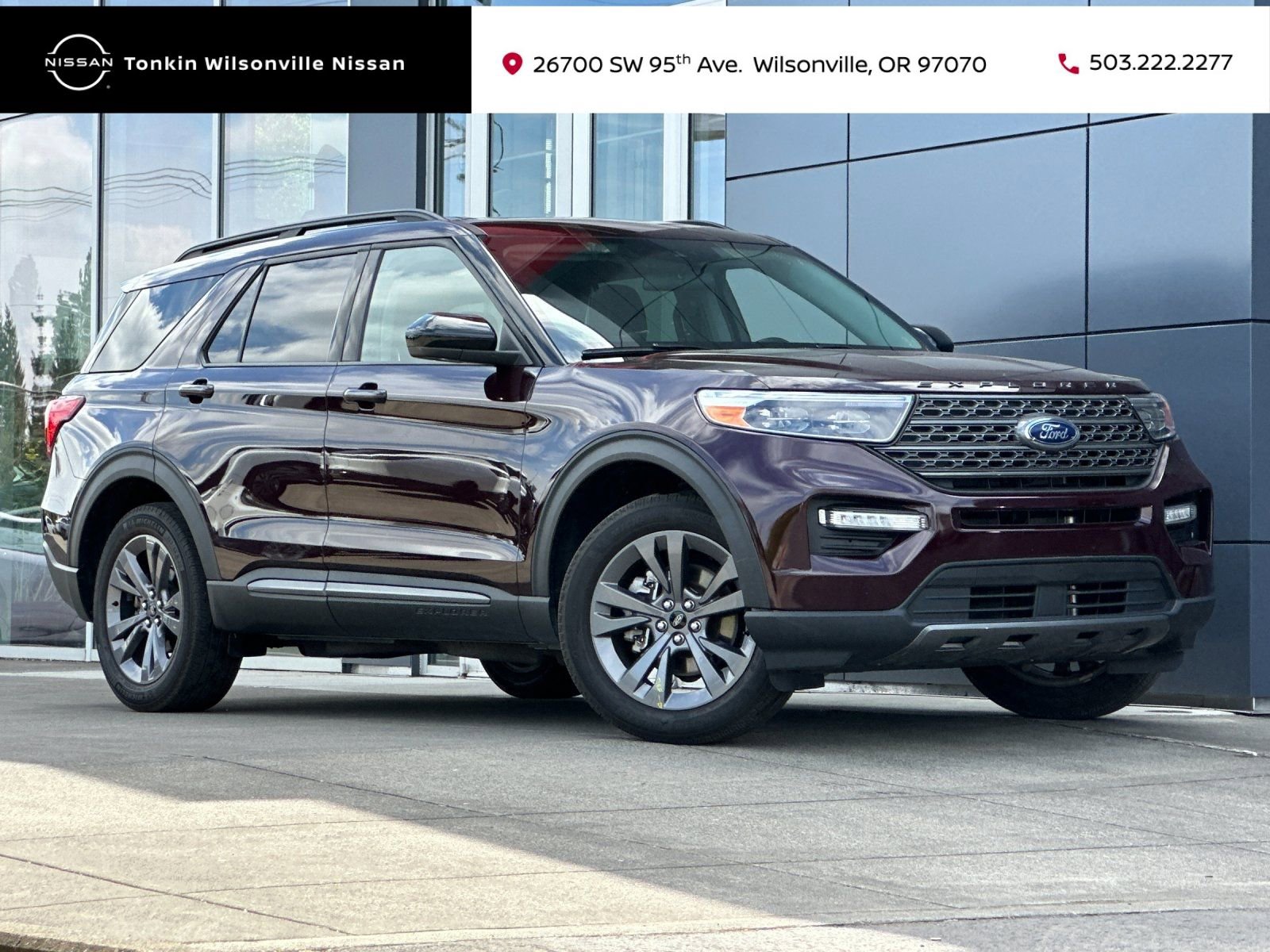 Used 2023 Ford Explorer XLT w/ Equipment Group 202A AWD/4WD image 1