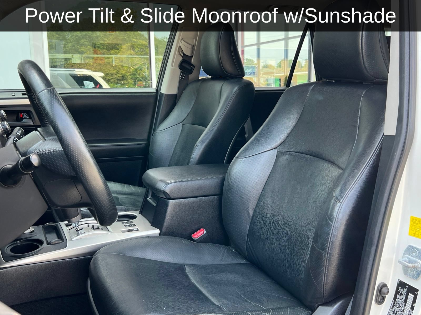 Used 2011 Toyota 4Runner Limited AWD/4WD image 4