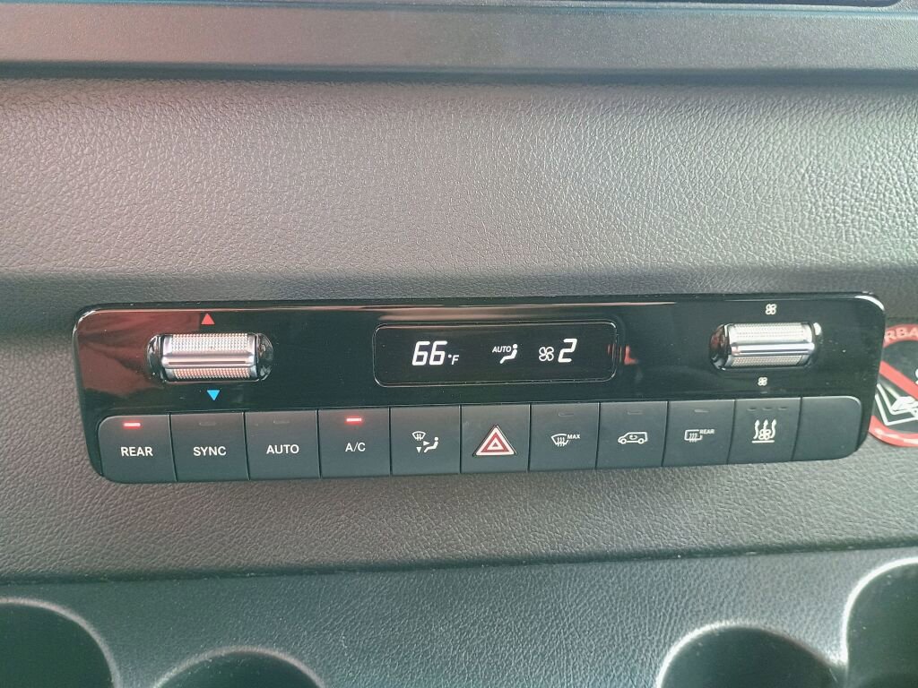 Used 2024 Mercedes-Benz Sprinter 2500 image 15