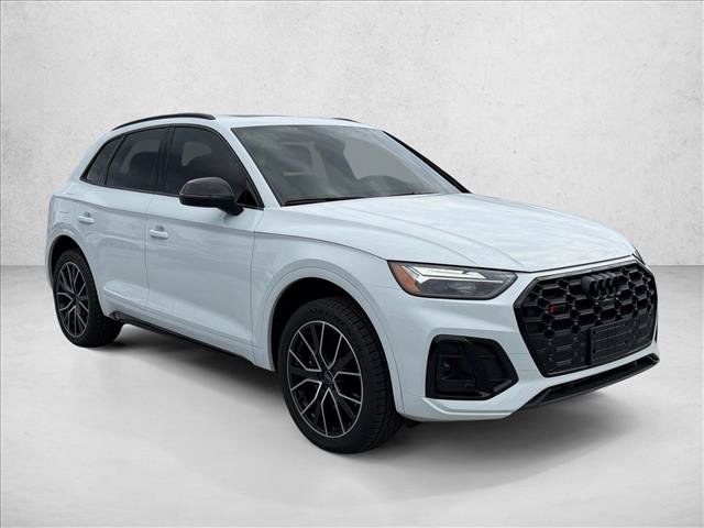 Used 2023 Audi SQ5 Premium Plus w/ Premium Plus Package AWD/4WD image 3