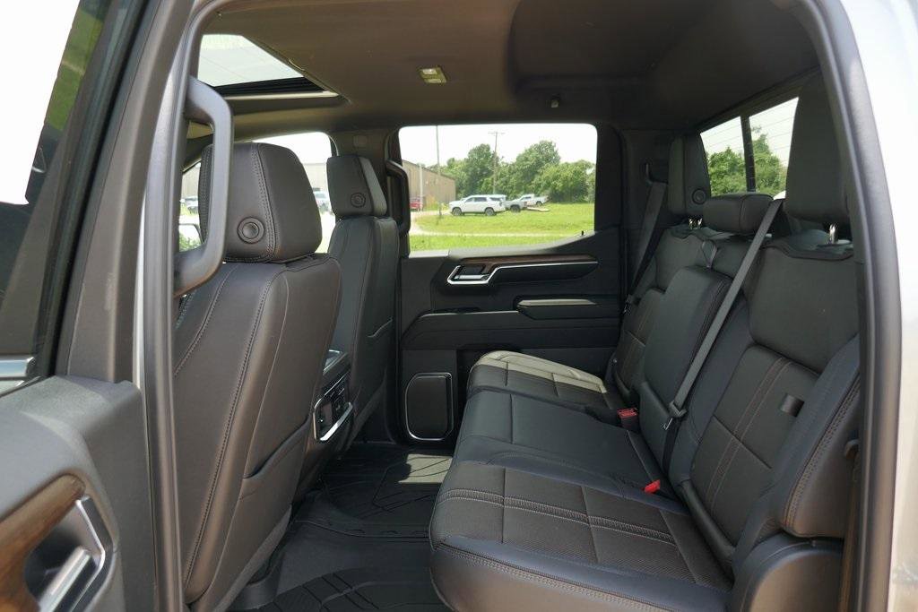 New 2025 Chevrolet Silverado 1500 High Country image 14