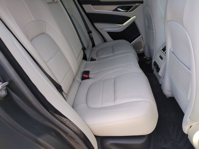 Used 2026 Jaguar F-PACE R-Dynamic S AWD/4WD image 17