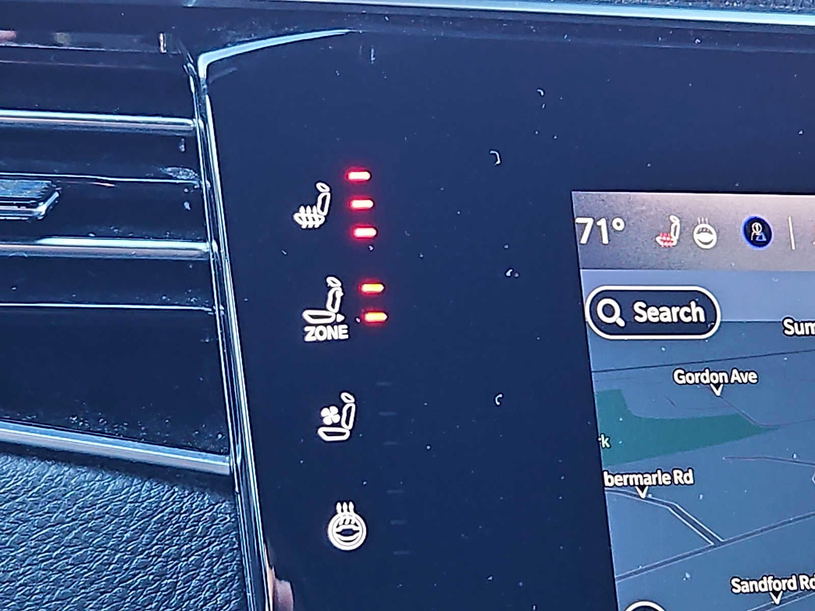 Used 2024 Jeep Wagoneer Series II w/ Flexible Seating Group image 19