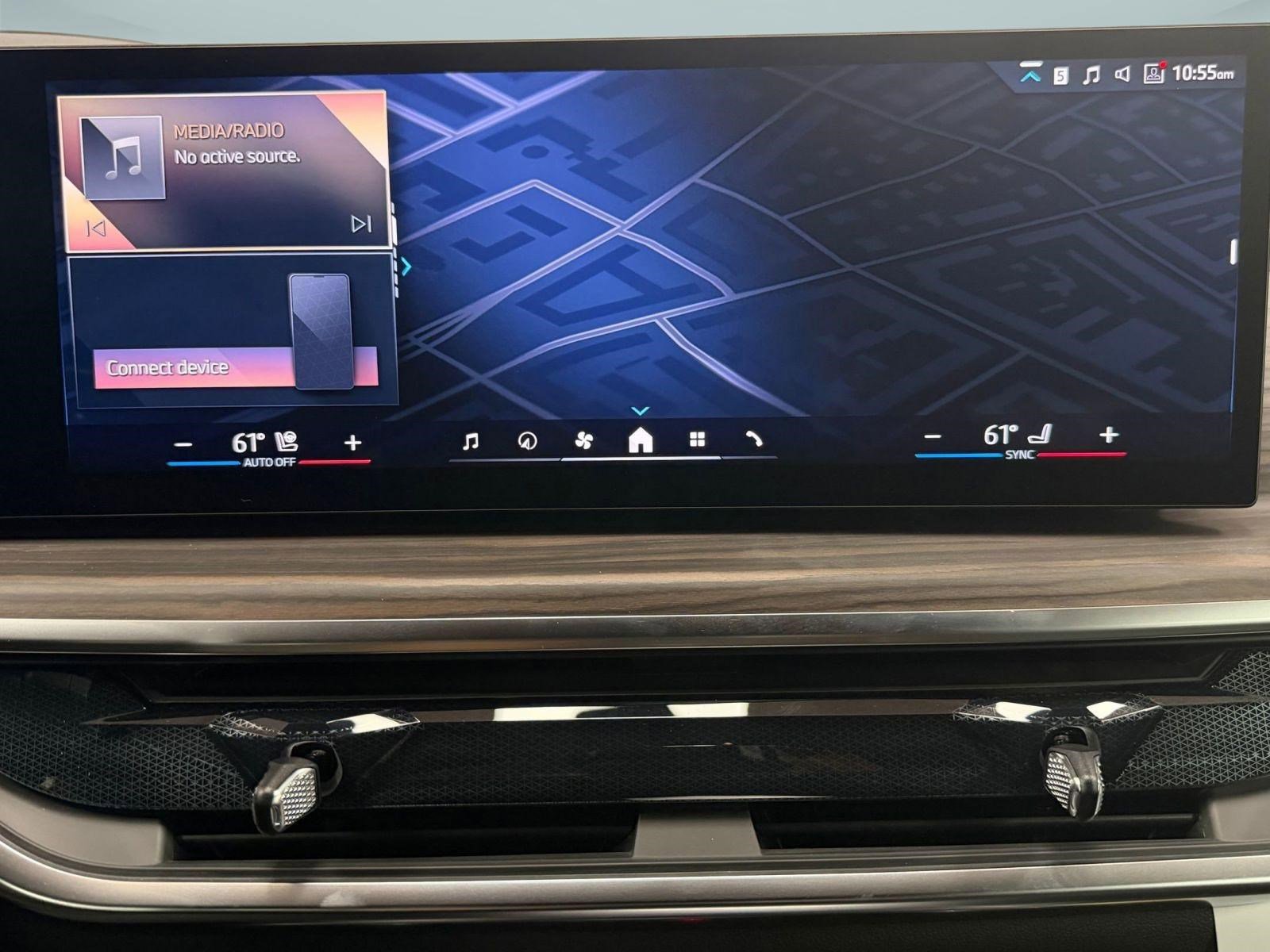 New 2026 BMW X5 xDrive50e image 22