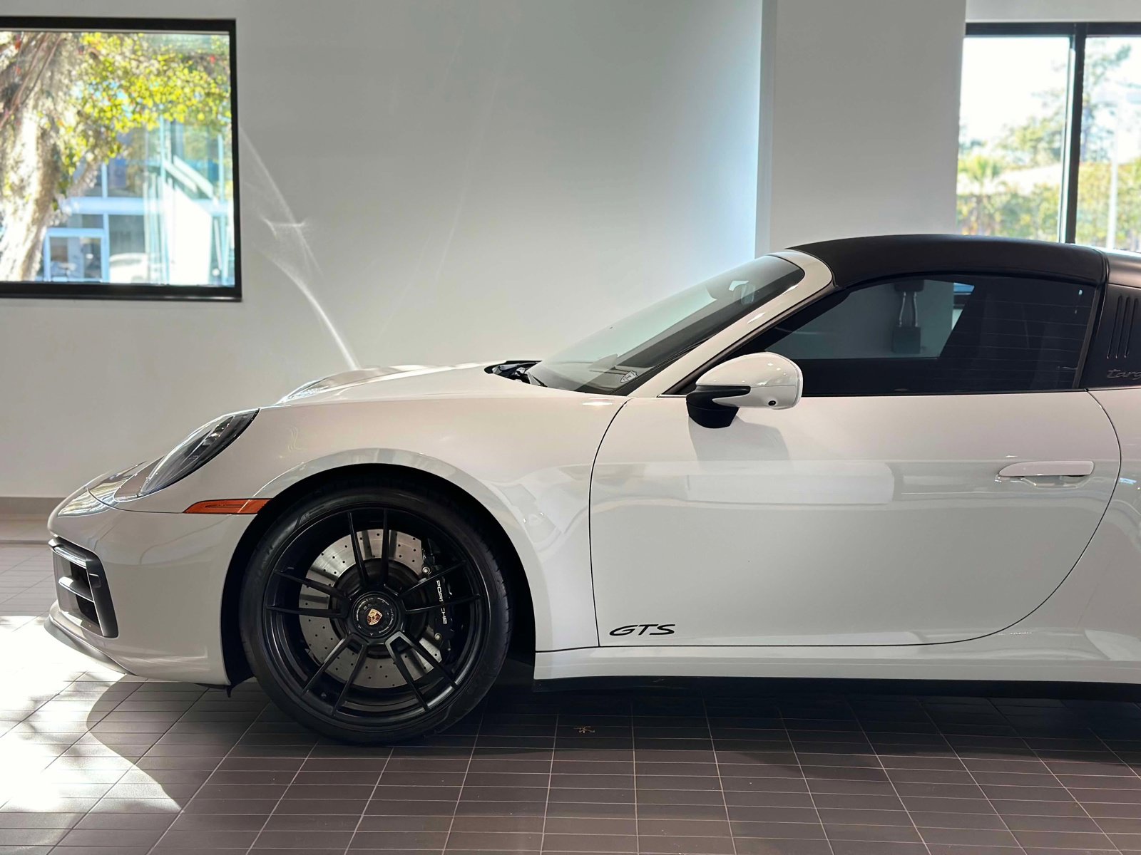 Used 2023 Porsche 911 Targa 4 GTS image 10