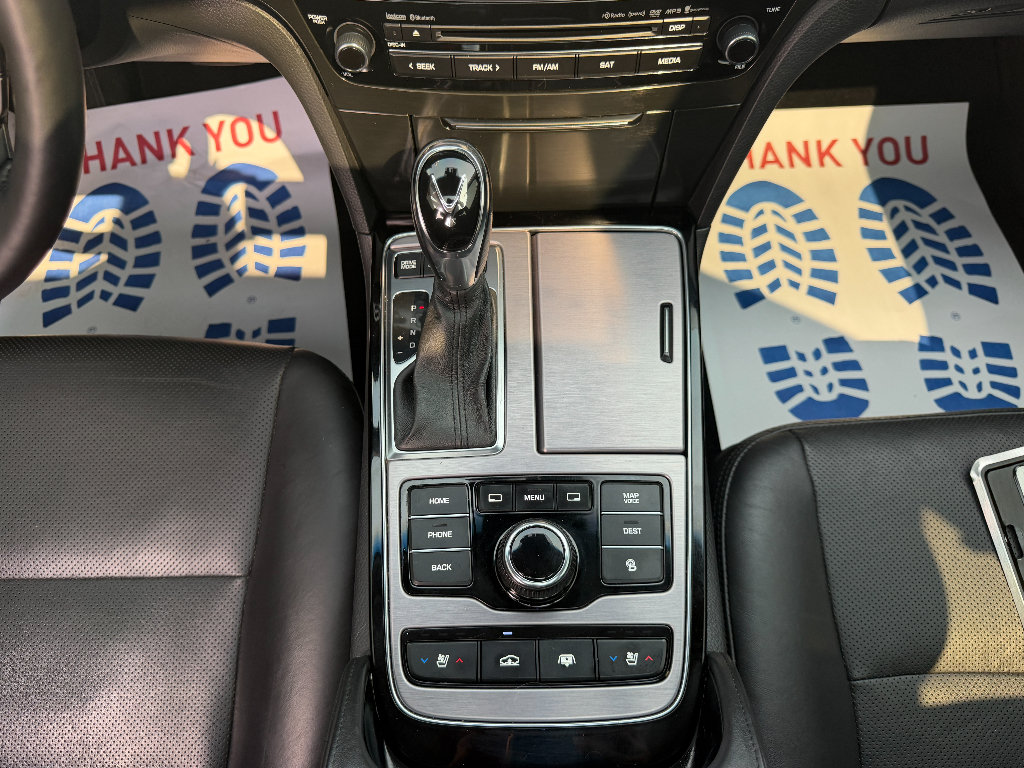 Used 2014 Hyundai Equus Signature RWD image 27