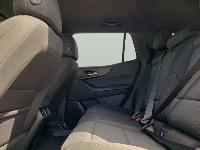 New 2027 Chevrolet Equinox LT FWD image 12