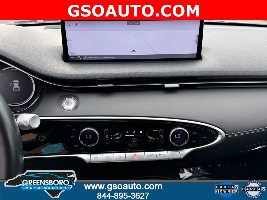 Used 2022 Genesis GV70 2.5T w/ Select Package image 7