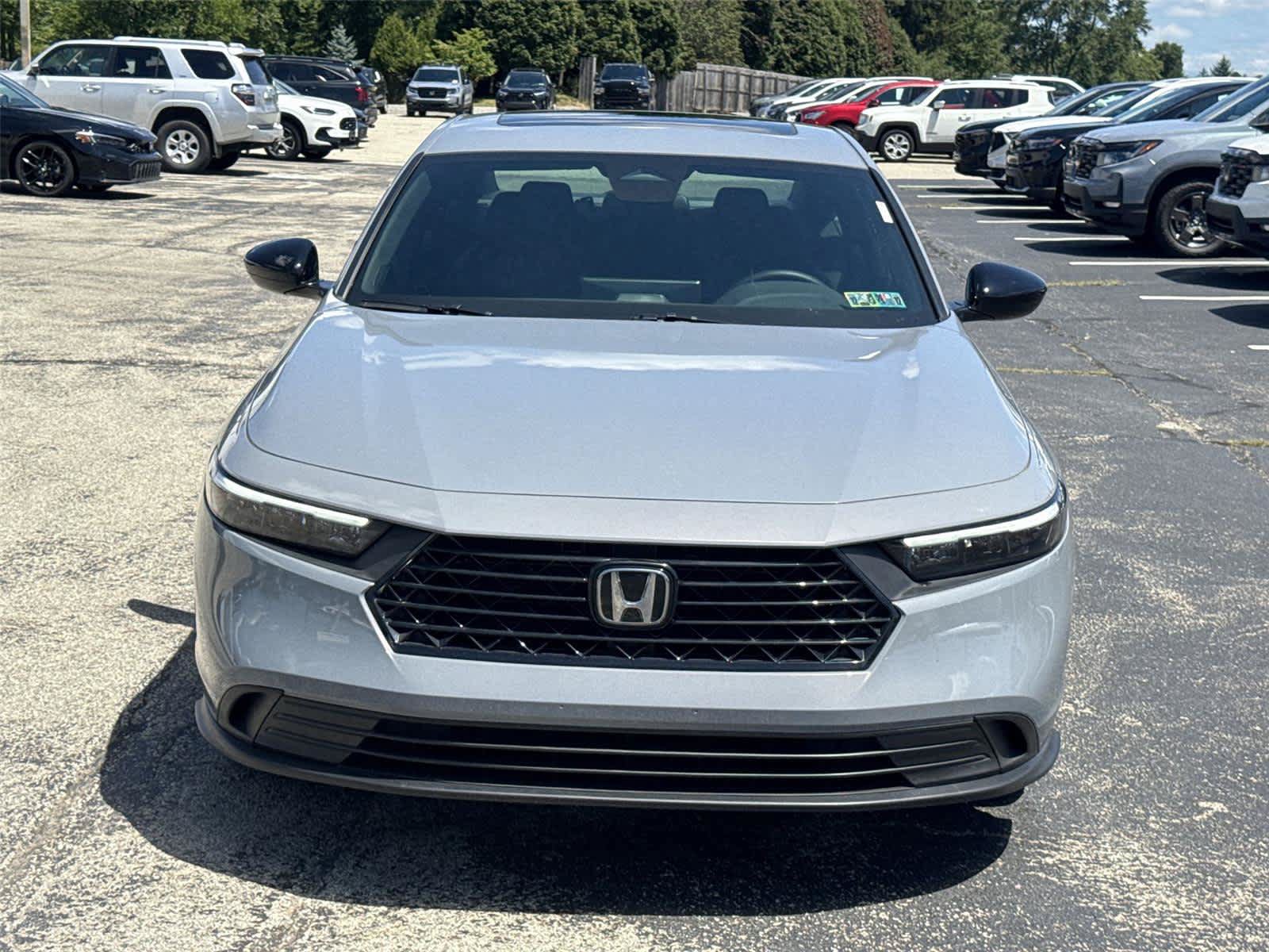 Used 2025 Honda Accord Sport image 8