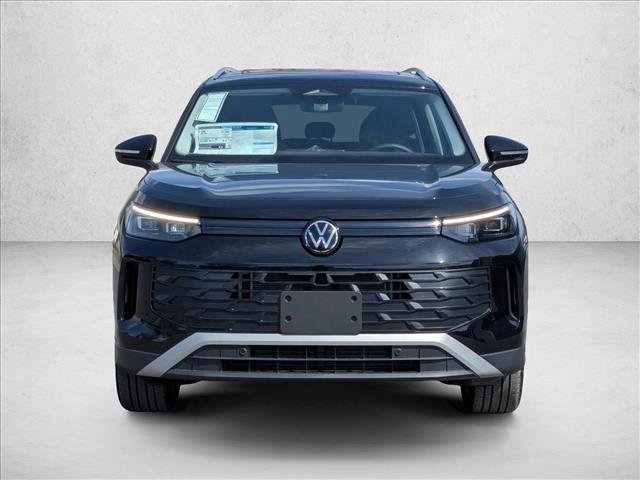 New 2026 Volkswagen Tiguan SE AWD/4WD image 2