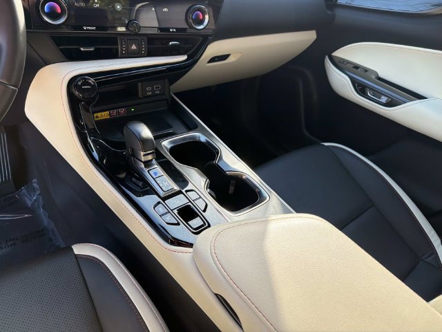 Used 2024 Lexus NX 350 AWD image 18