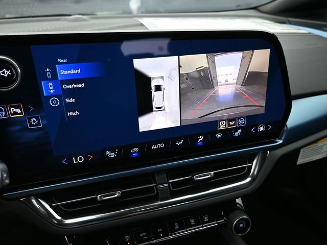 New 2026 Chevrolet Equinox EV LT FWD image 31