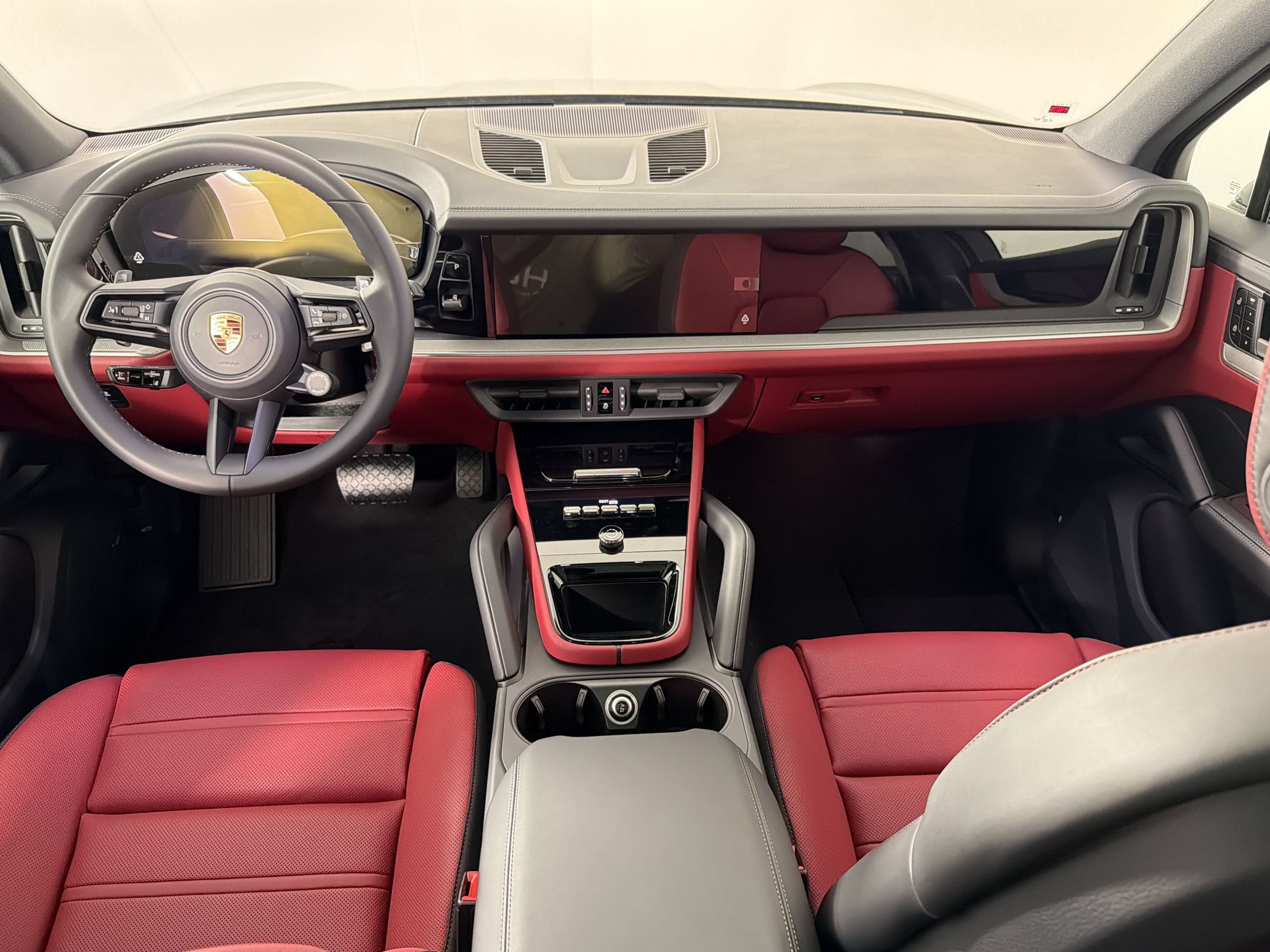Certified 2026 Porsche Cayenne AWD/4WD image 20
