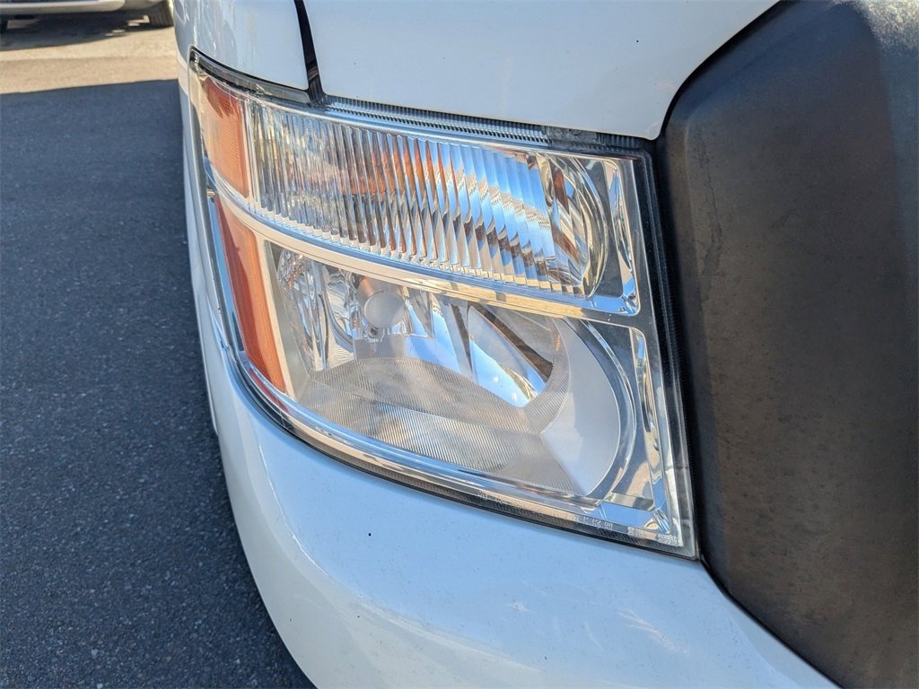 Used 2019 Nissan NV 2500 SV image 10