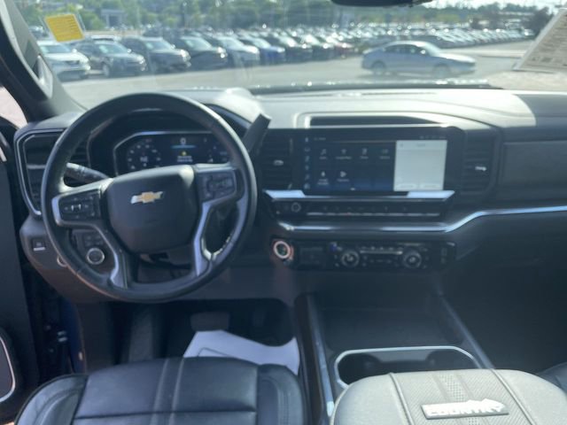 Used 2024 Chevrolet Silverado 2500 High Country w/ High Country Premium Package AWD/4WD image 17