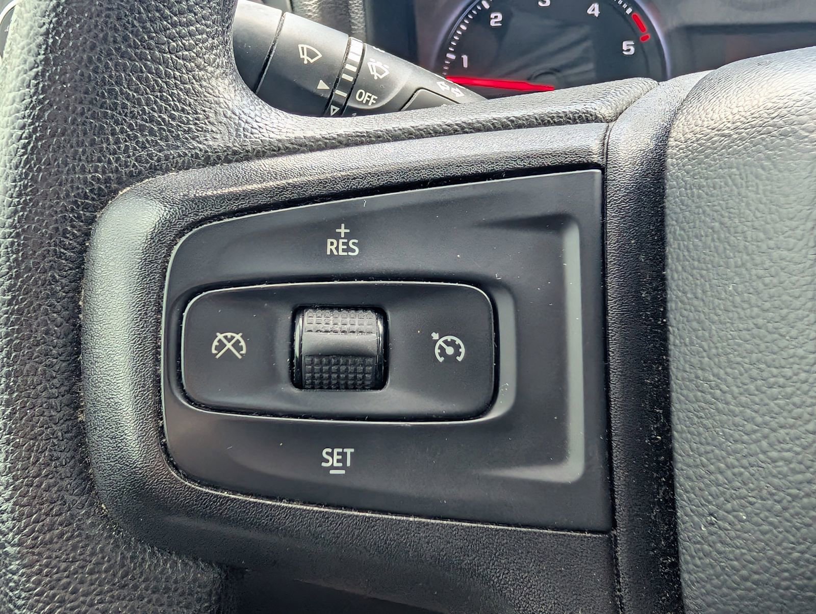 Used 2021 Chevrolet Silverado 2500 Custom w/ Custom Value Package AWD/4WD image 16