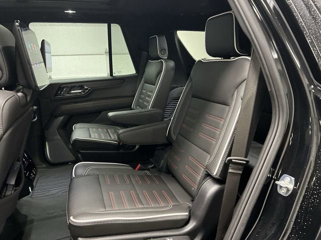 Certified 2025 GMC Yukon AT4 Ultimate w/ LPO, Floor Liner Package AWD/4WD image 26