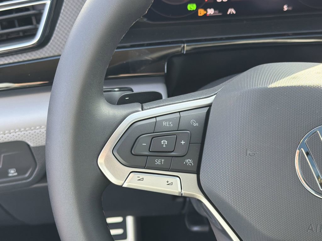 New 2026 Volkswagen Atlas Peak Edition image 28