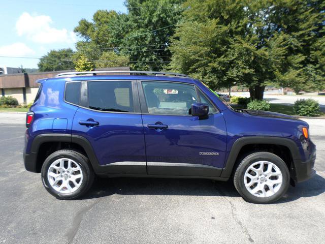 Used 2018 Jeep Renegade Latitude image 8