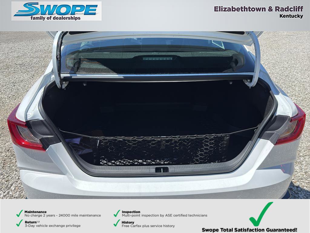 New 2026 Toyota Camry Hybrid AWD/4WD image 12