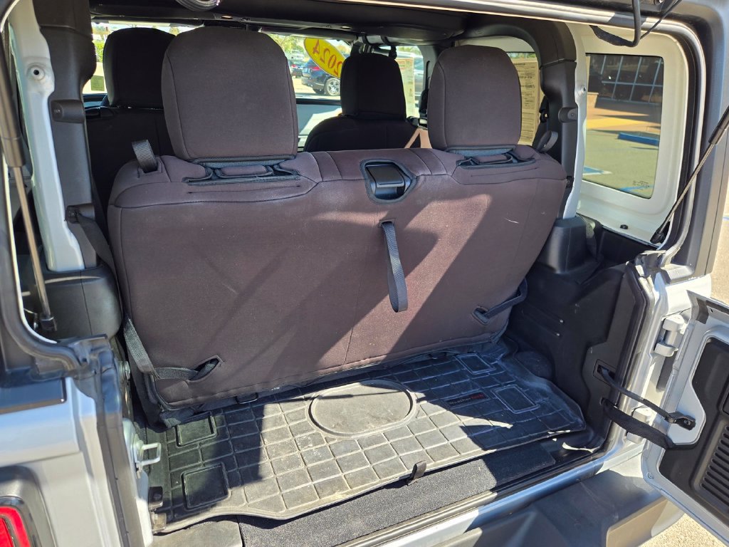 Used 2024 Jeep Wrangler Sport AWD/4WD image 32