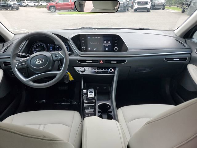 Used 2023 Hyundai Sonata SE FWD image 11