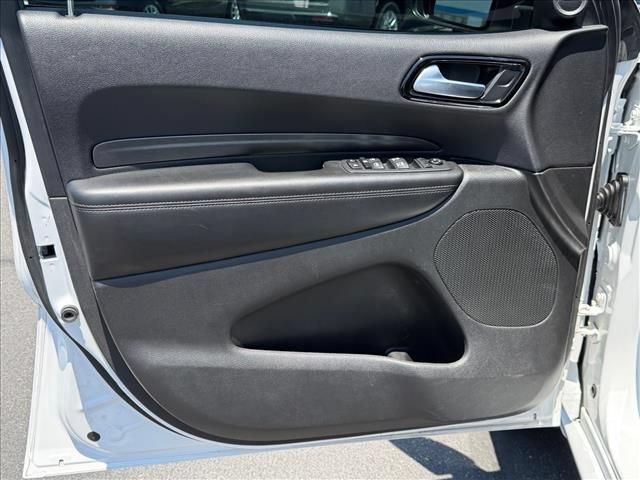 Used 2021 Dodge Durango SXT RWD image 15