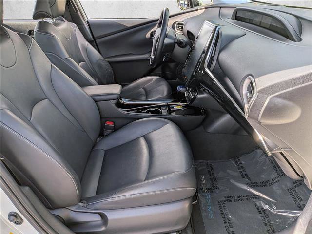 Used 2020 Toyota Prius Prime Limited image 20