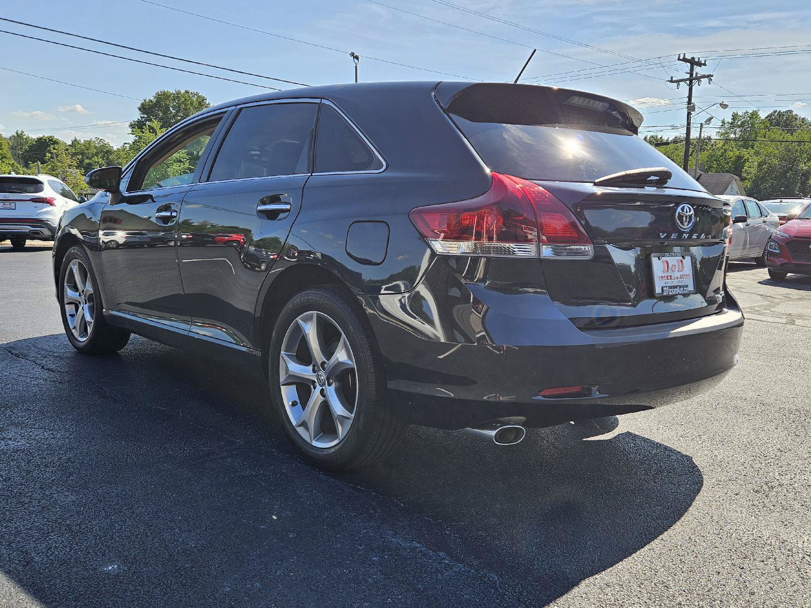 Used 2013 Toyota Venza XLE w/ XLE Premium Pkg FWD image 3