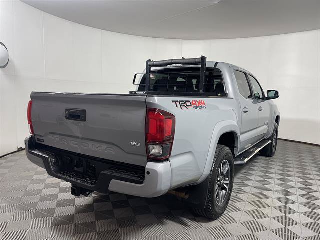 Used 2019 Toyota Tacoma TRD Sport w/ Technology Package AWD/4WD image 7