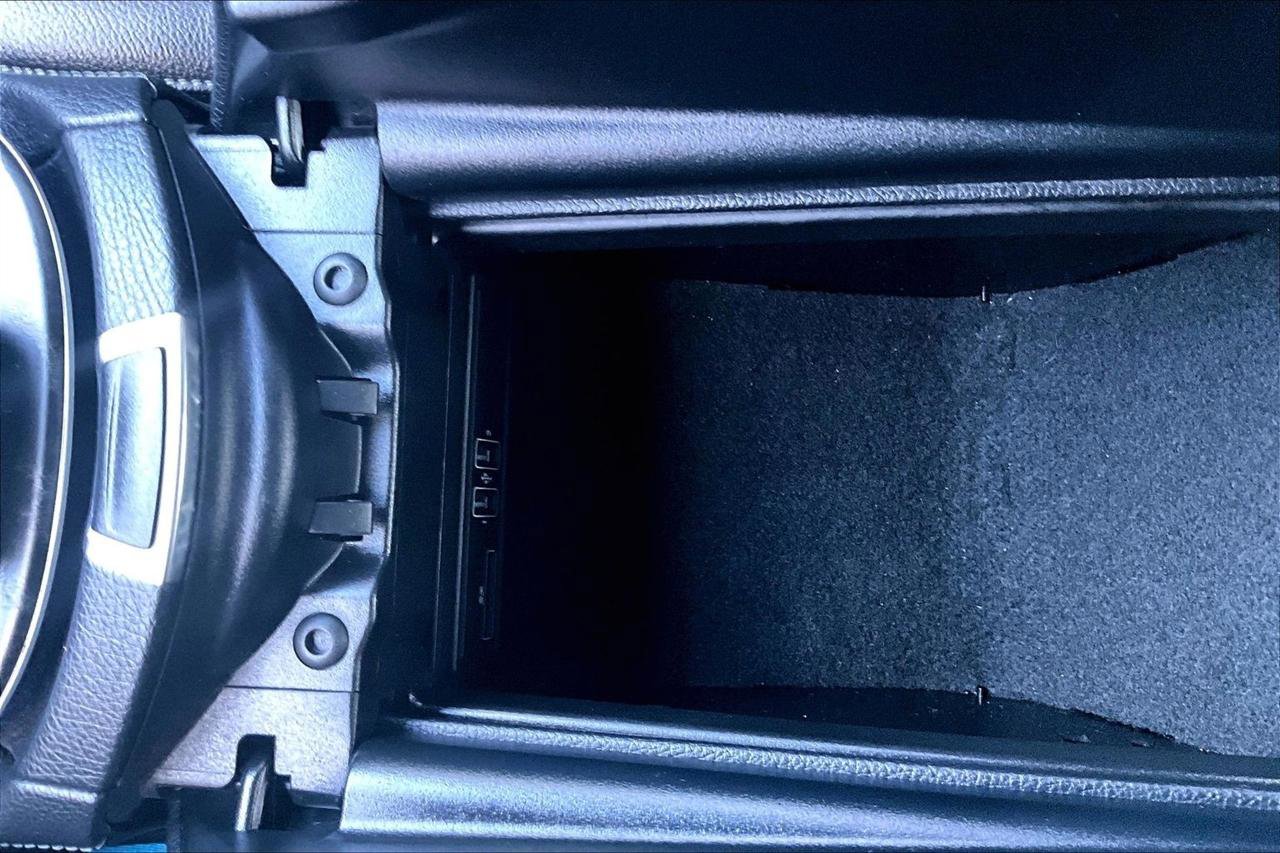 Used 2018 Mercedes-Benz E 300 4MATIC w/ Premium 1 Package image 16