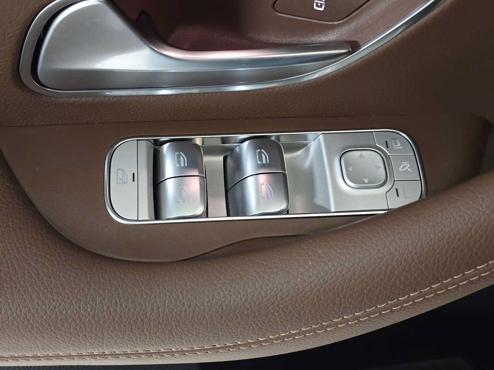 New 2026 Mercedes-Benz GLS 450 4MATIC image 24