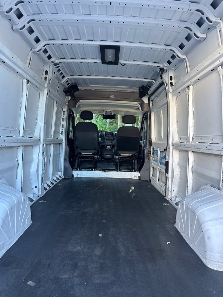 Used 2023 RAM ProMaster 2500 FWD image 11