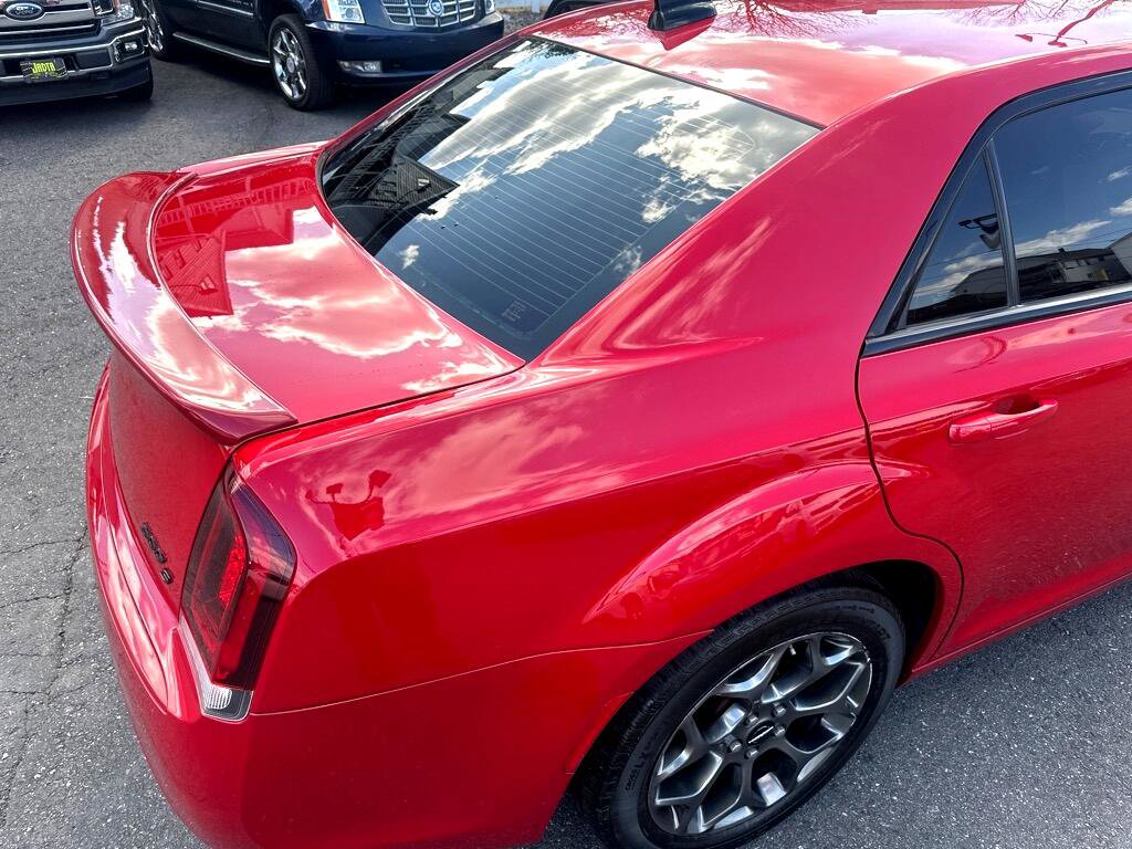 Used 2016 Chrysler 300 S image 27
