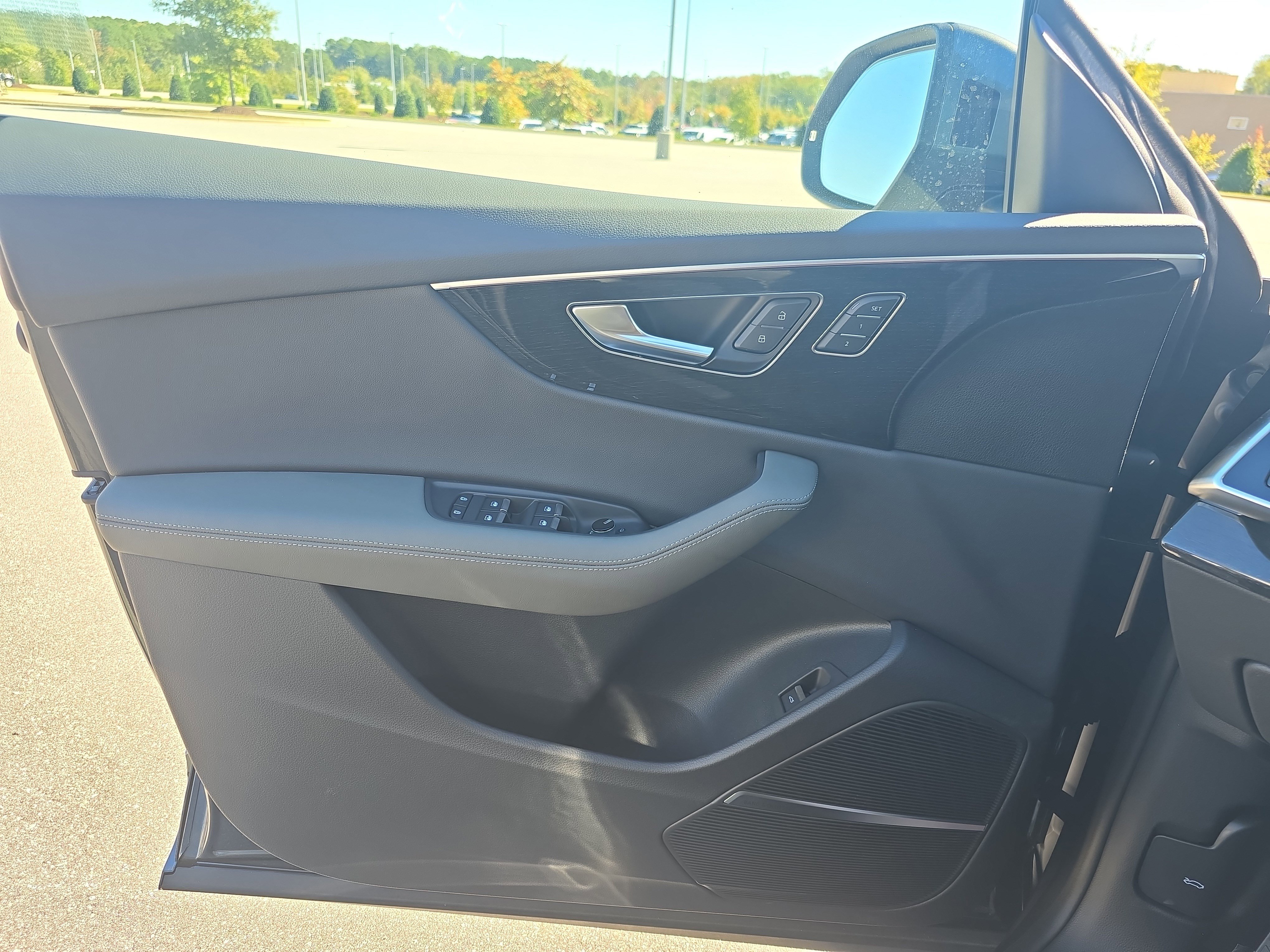 New 2025 Audi Q8 Premium Plus image 25