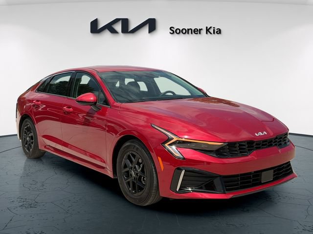 Used 2025 Kia K5 LXS FWD image 8