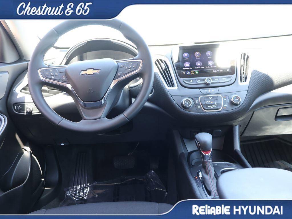 Used 2023 Chevrolet Malibu RS image 19