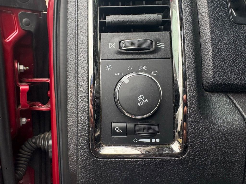 Used 2014 RAM 1500 Sport w/ Convenience Group RWD image 17