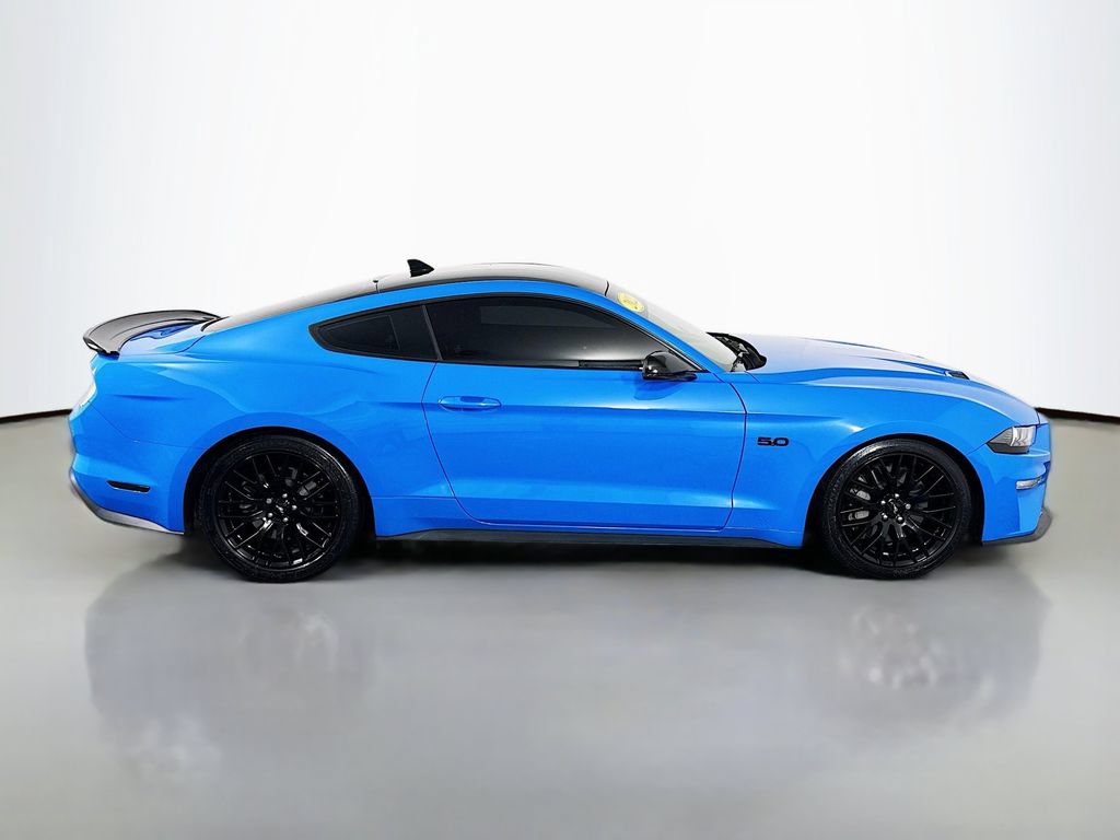 Used 2022 Ford Mustang GT Premium w/ Equipment Group 401A RWD image 8