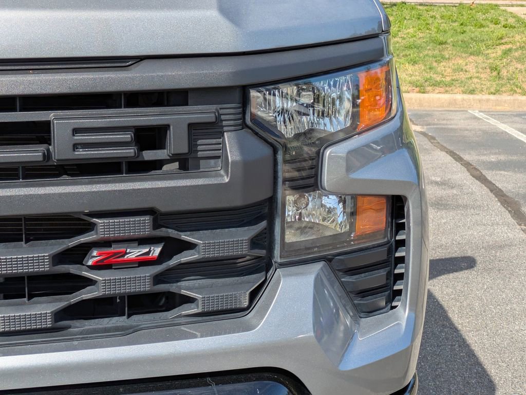 Used 2024 Chevrolet Silverado 1500 Custom Trail Boss w/ LPO, Dark Essentials Package image 10