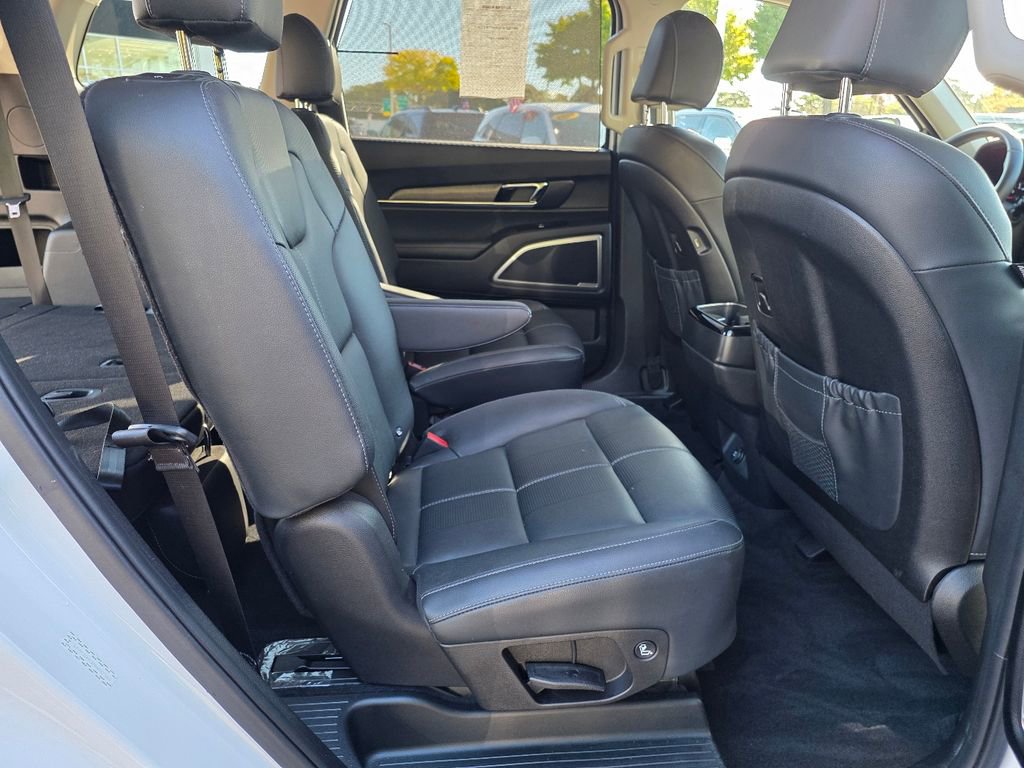 Used 2022 Kia Telluride EX w/ EX Premium Package image 27