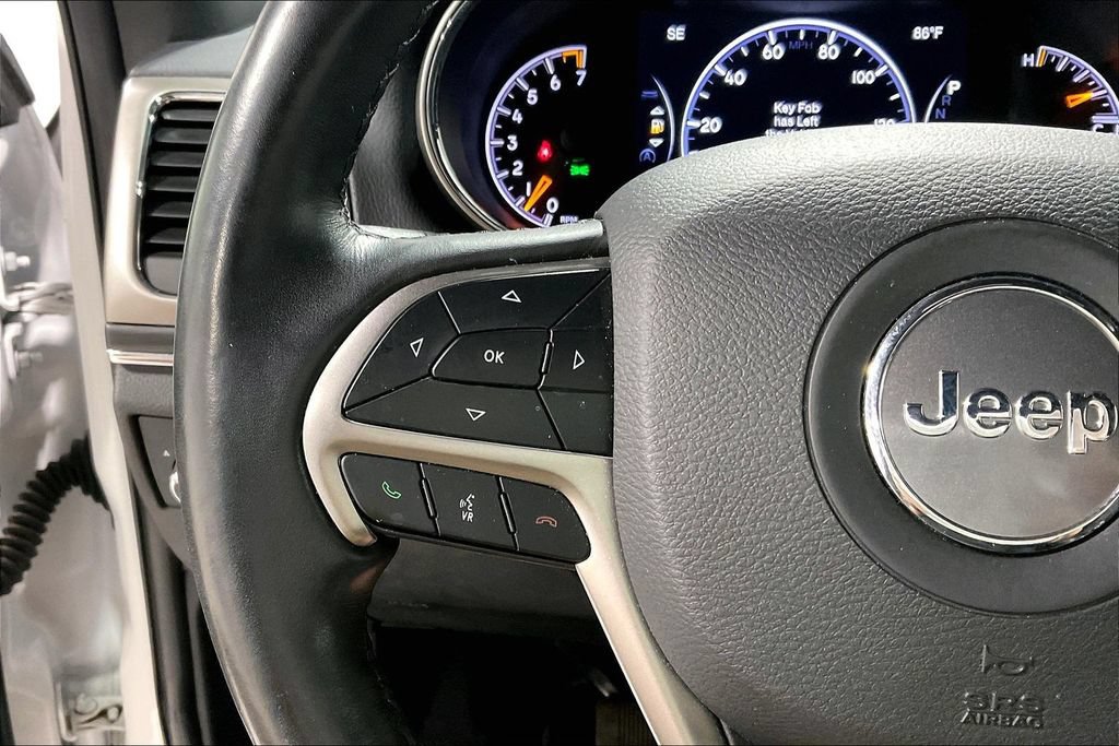 Used 2021 Jeep Grand Cherokee Limited AWD/4WD image 25