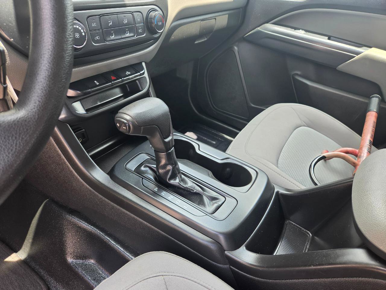 Used 2019 Chevrolet Colorado LT Pickup 4D 5 1/4 ft w/ WT Convenience Package RWD image 10
