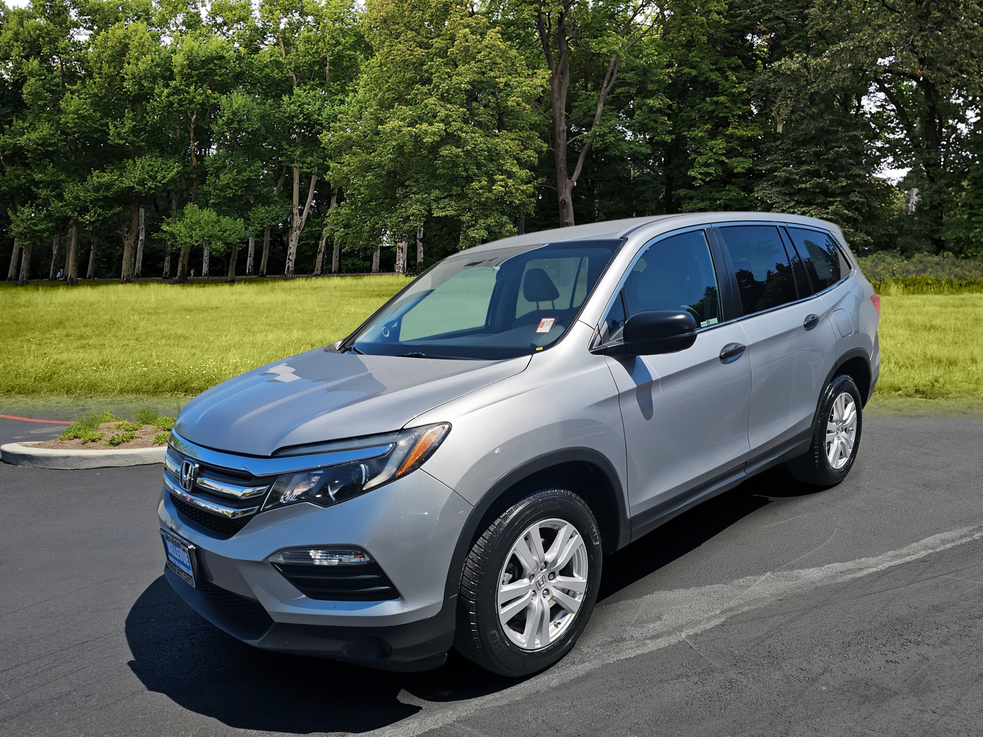 Used 2018 Honda Pilot LX image 3