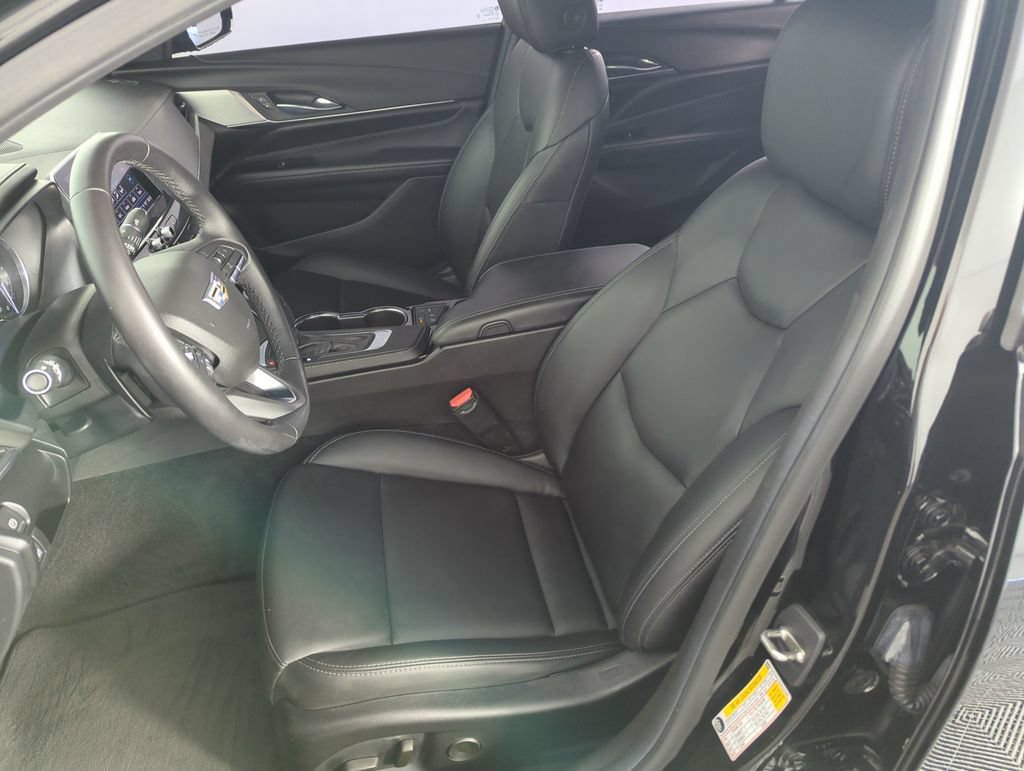 Used 2022 Cadillac CT4 Luxury w/ Sun And Sound Package RWD image 11