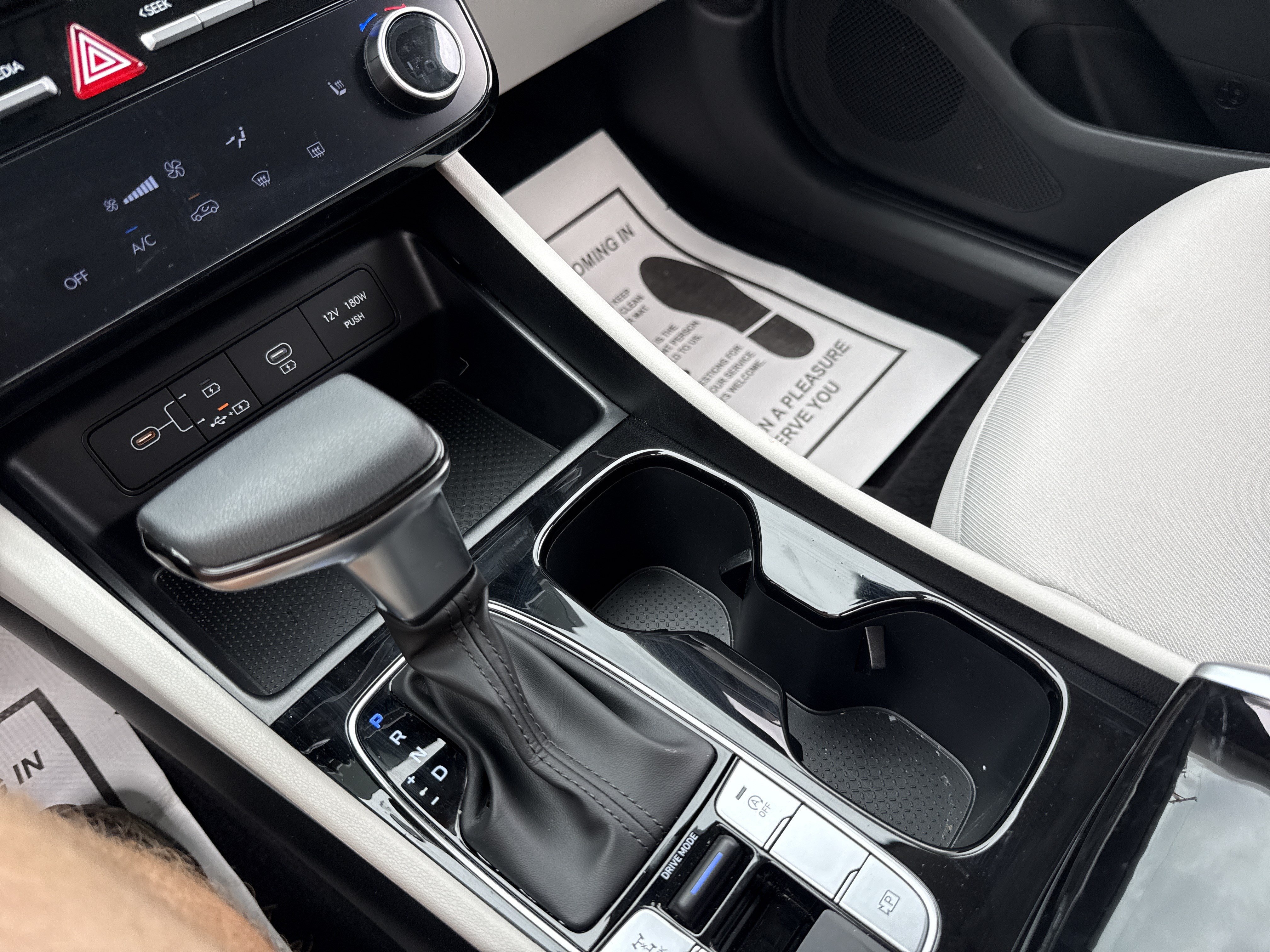 New 2026 Hyundai Tucson SEL AWD/4WD image 14