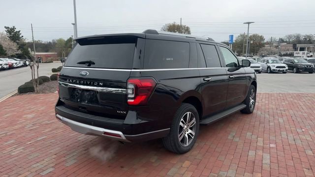 Used 2024 Ford Expedition Max Limited RWD image 2
