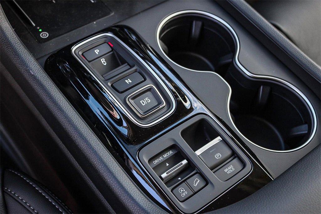 New 2026 Honda Pilot Touring image 15