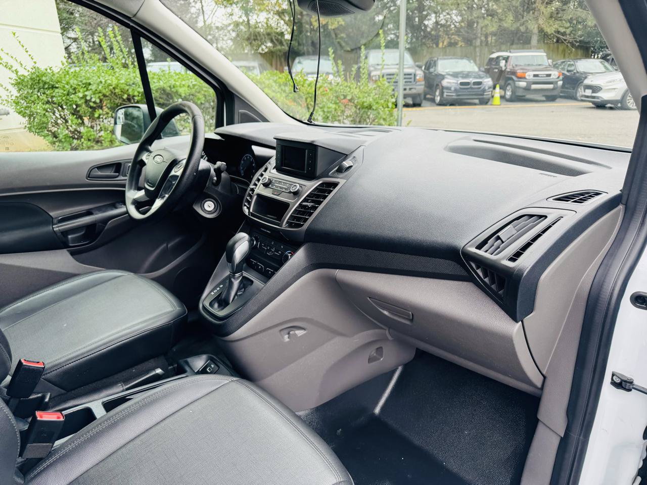Used 2019 Ford Transit Connect XL FWD image 21