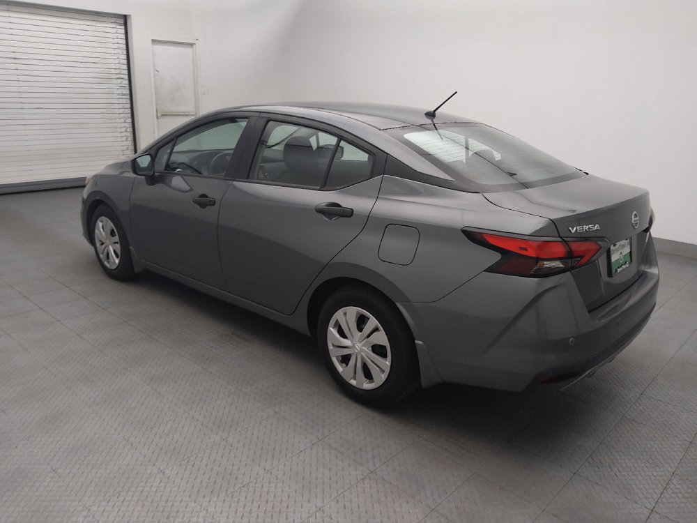 Used 2020 Nissan Versa S FWD image 3